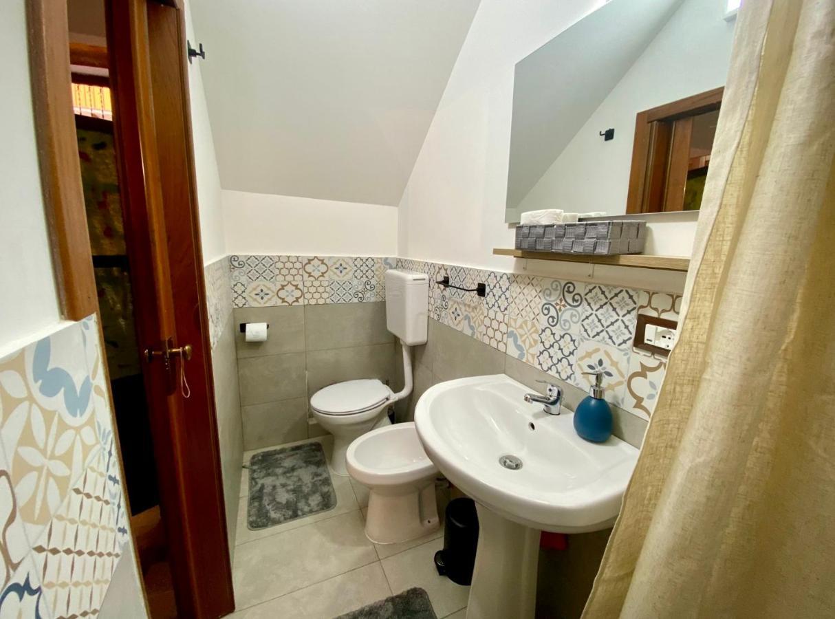 Casa Labi Apartment Termini Imerese Bagian luar foto